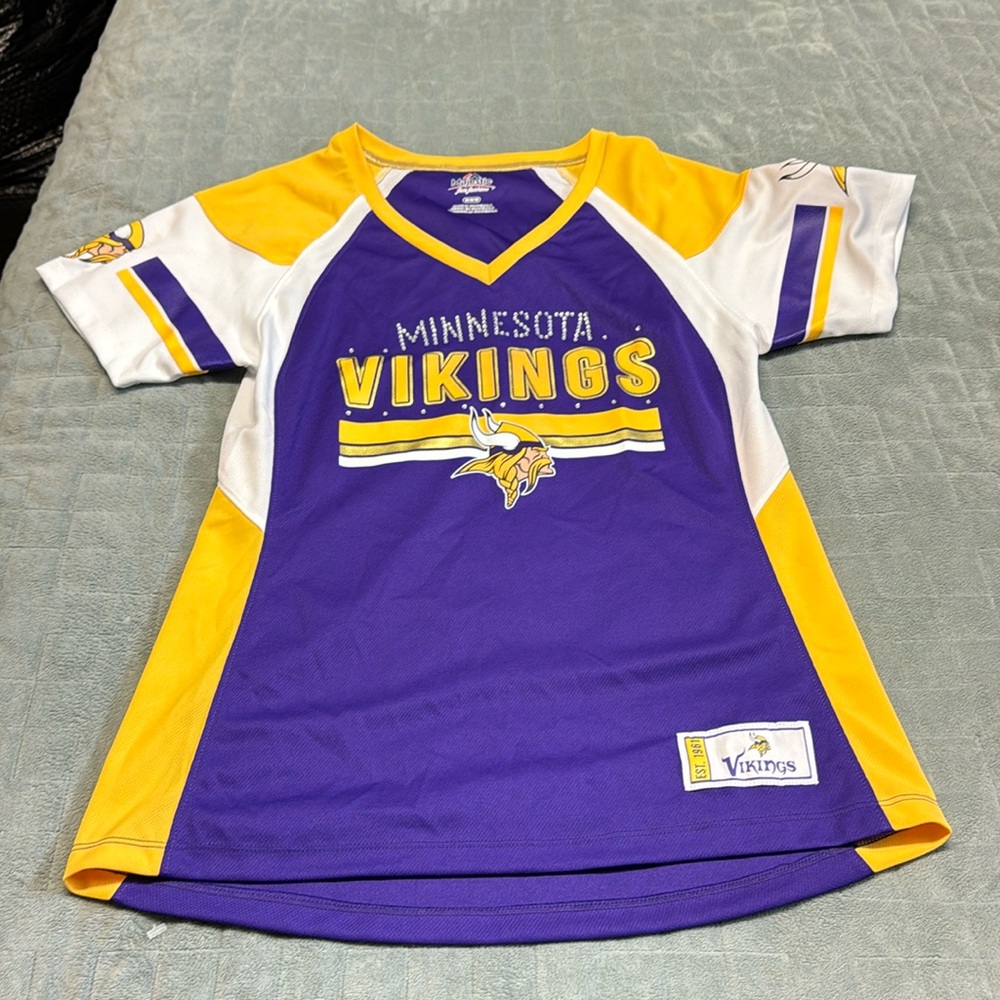 Majestic Minnesota Vikings Shirt, Jersey, Rhinestones, Short Sleeve, Size M